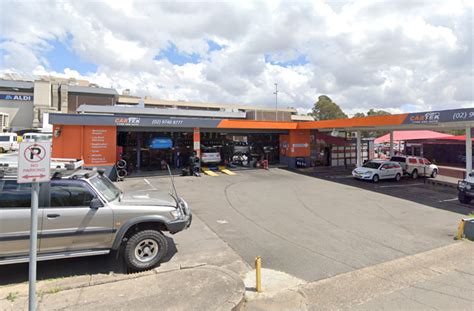 Tyre Shop In Roselands .